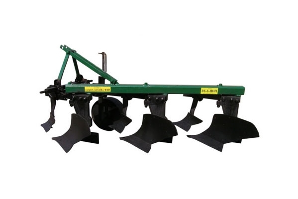 Плуг отвальный навесной ПНВ-3,35 с предплужником